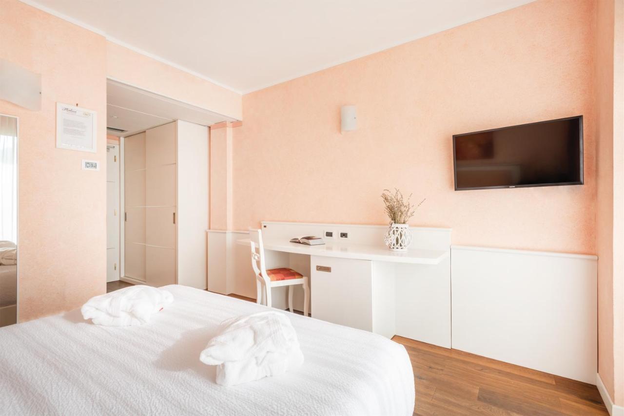 Comfort Double or Twin Room