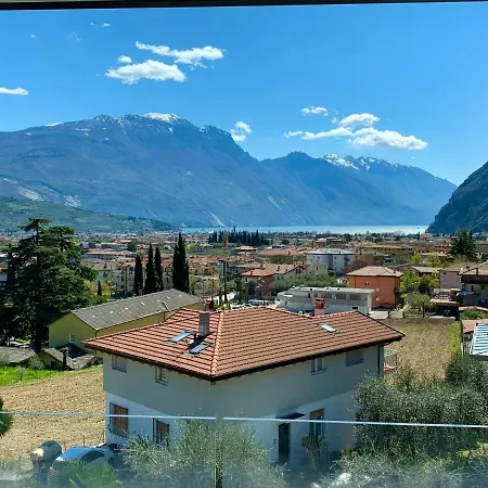 Visioni Lake View Rooms&Breakfast - Adults Friendly-3